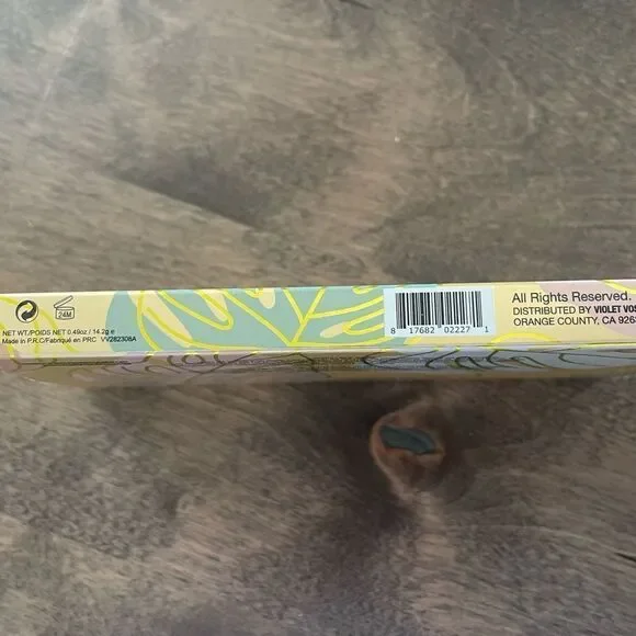 Violet Voss Pretty In Paradise Face & Shadow Palette NIB - Picture 5 of 7